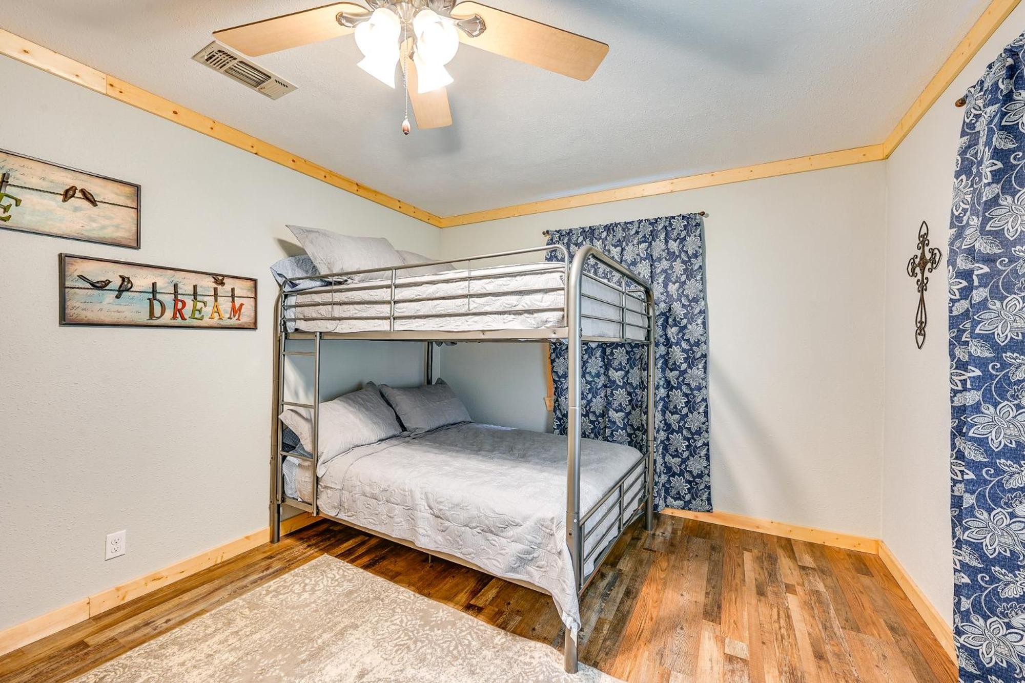 Вилла Quiet Abode With Gas Grill About 5 Miles To Broken Bow! Экстерьер фото